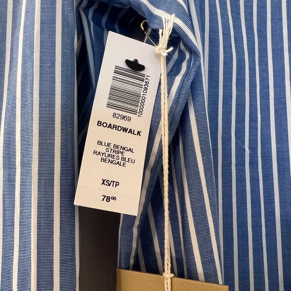 Aritzia Wilfred Free Boardwalk button down in Blue Bengal Strip. - Picture 3 of 3